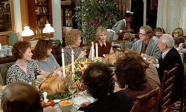 Home Frame Pro's St. Louis: 1980s Grand Thanksgiving Elegance